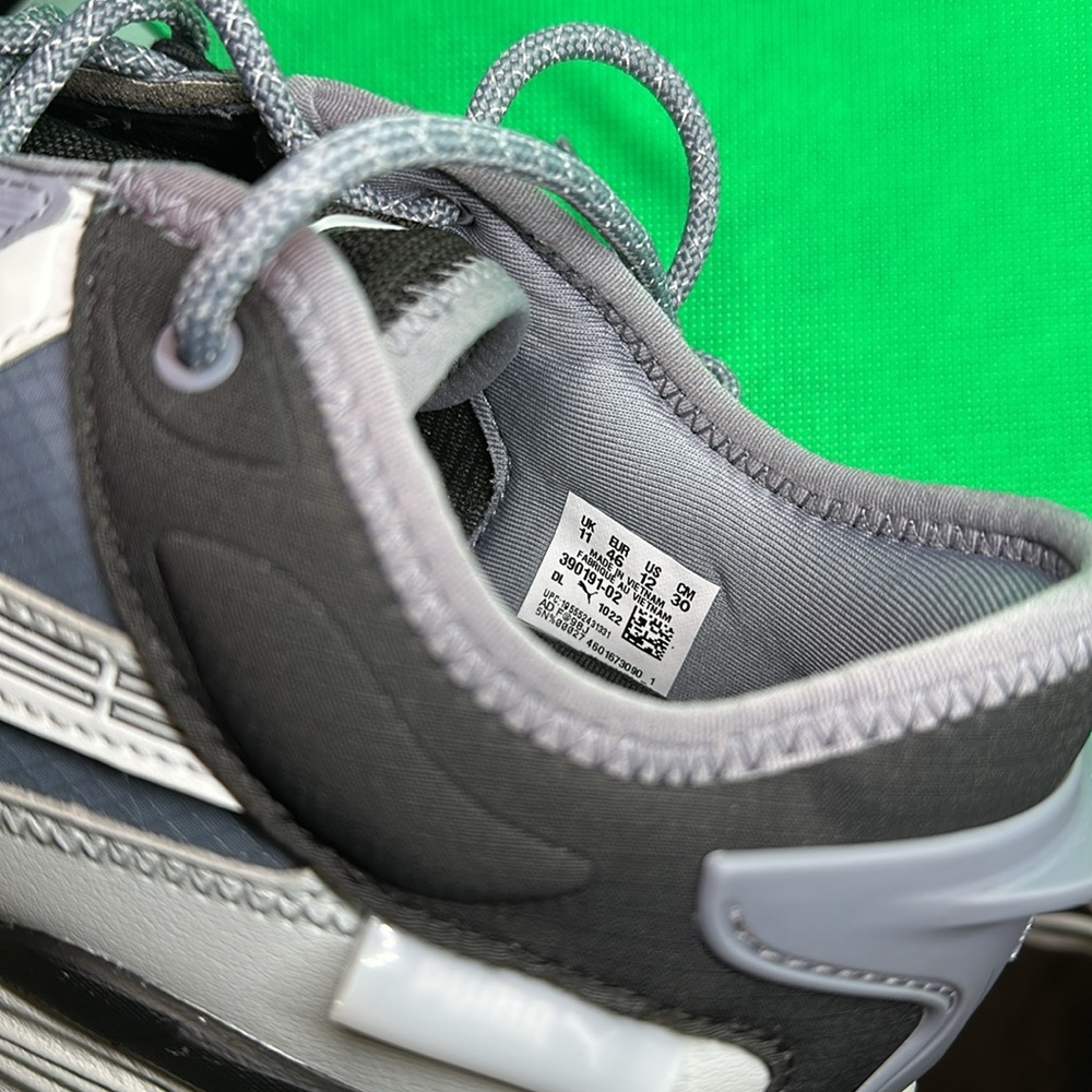 Puma - Picture 3 of 3